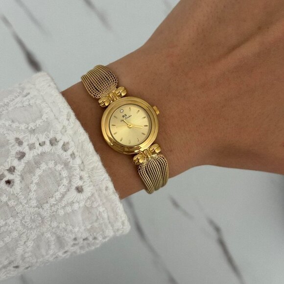 SKU0081 Retro Gold Women Fashion Round Watch Bracelet Stainless steel + gift bag main image 4